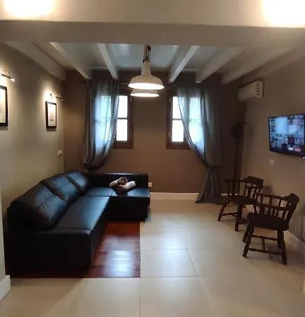 Marietta's House Semesterbostad Rhodes City