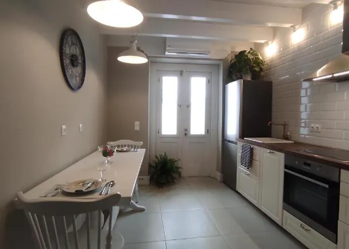 Marietta's House * Rhodes City